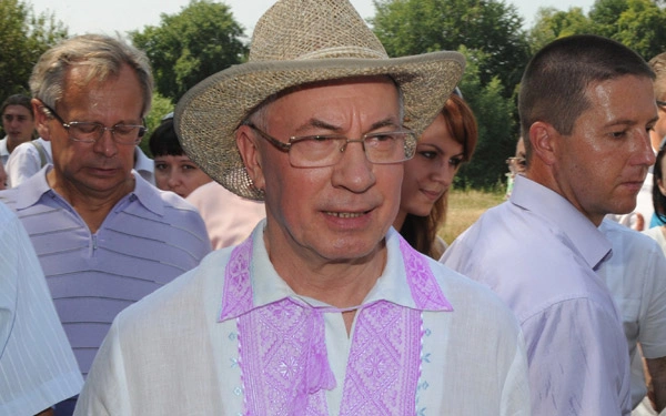 Николай Азаров