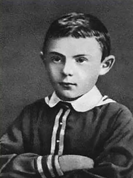 Тесла в детстве фото