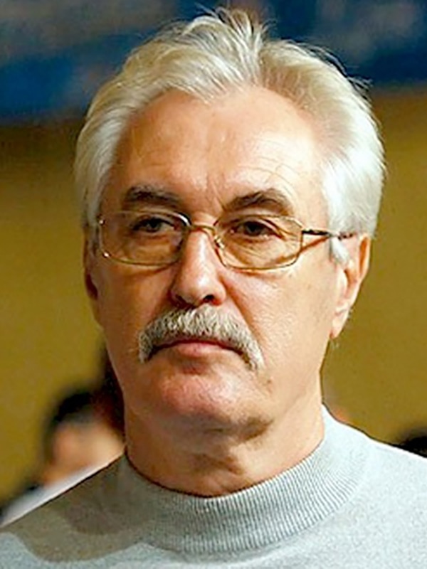 Сергей Белов