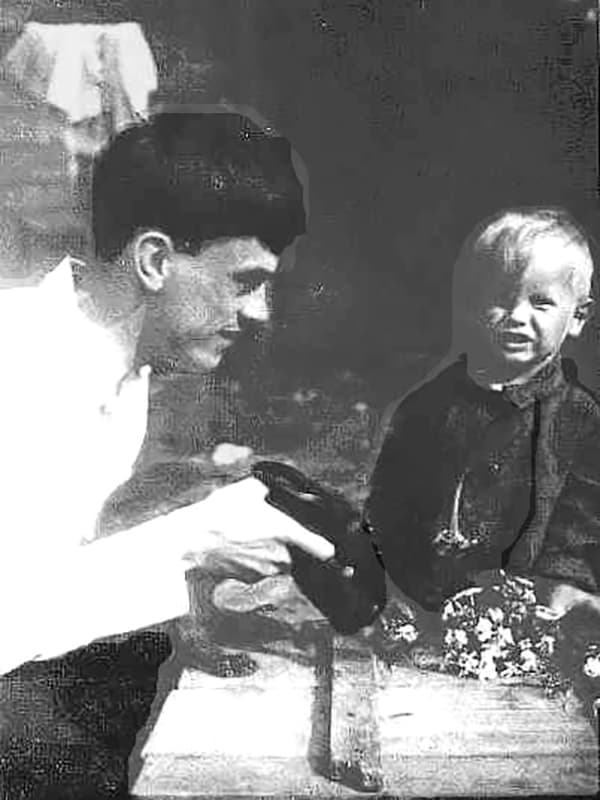 Арсений Тарковский с сыном Андреем