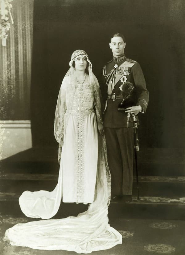 Елизавета Боуз-Лайон и Георг VI