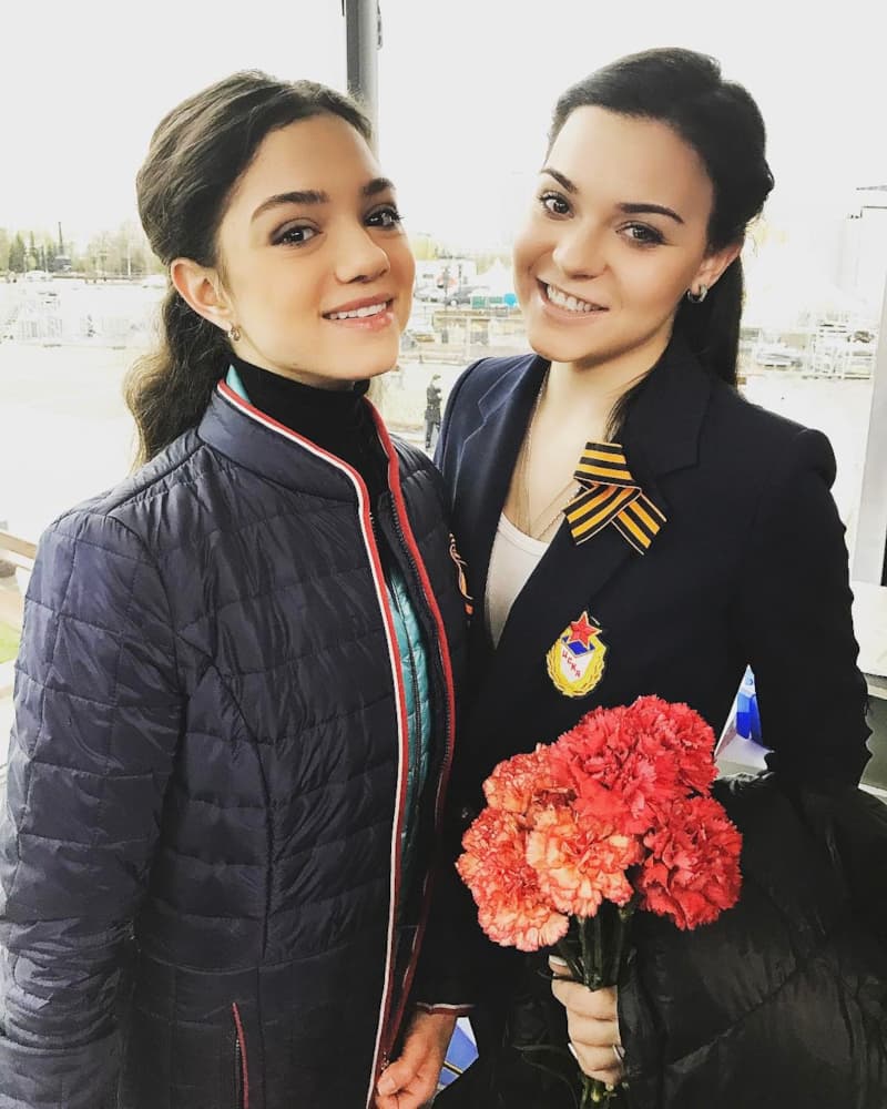 Аделина Сотникова и Евгения Медведева