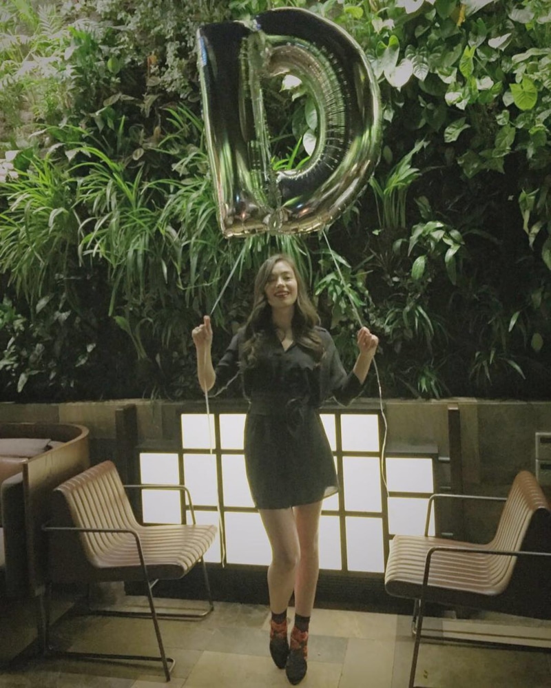 Фото Неслихан Атагюль