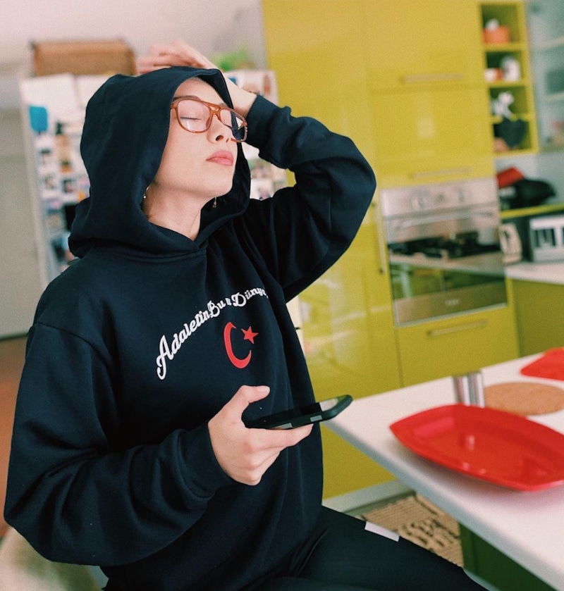 Фото Неслихан Атагюль