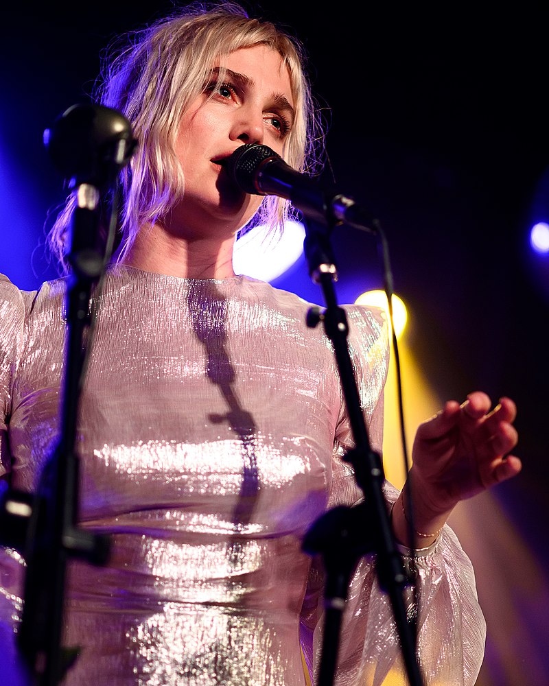 Фото Элисон Судол