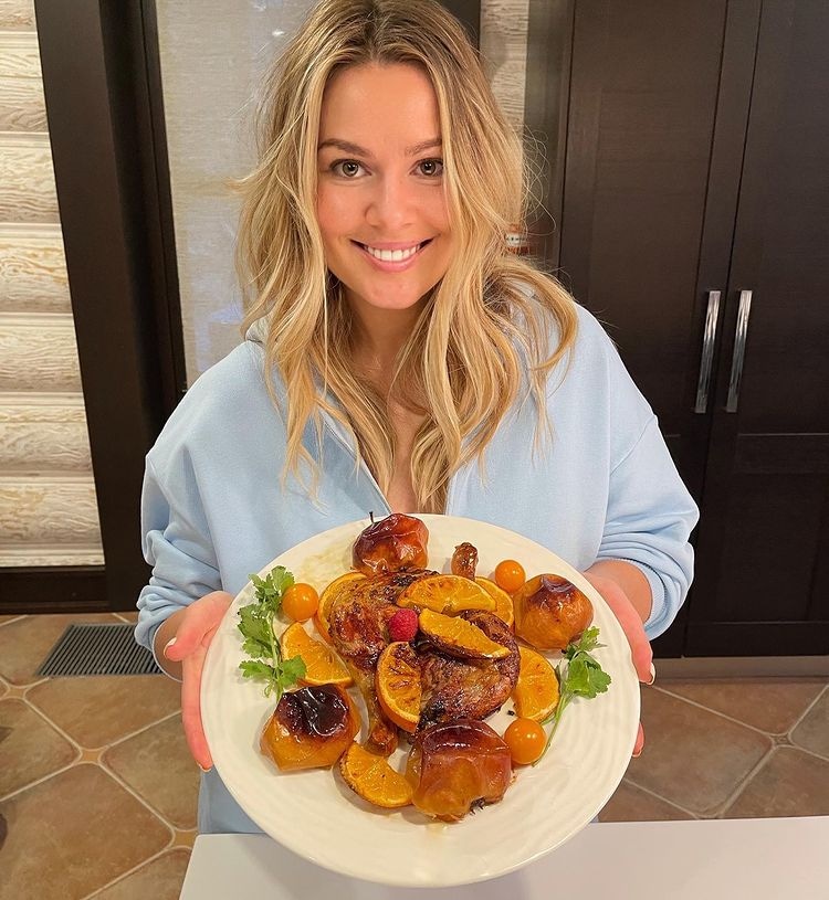 Голые фото мария кожевникова