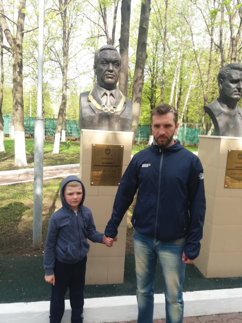 Александр Рагулин с сыном