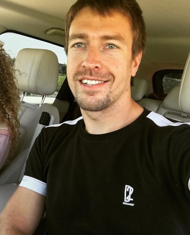 Фото Алекс Лесли