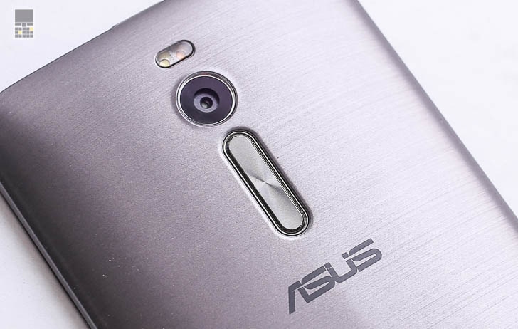 Asus zenfone установка карты памяти