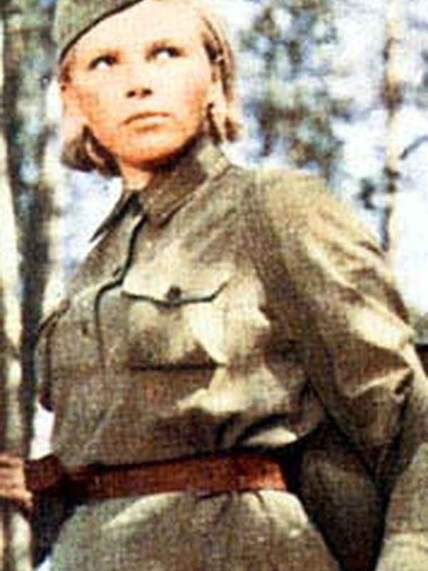 Лиза Бричкина