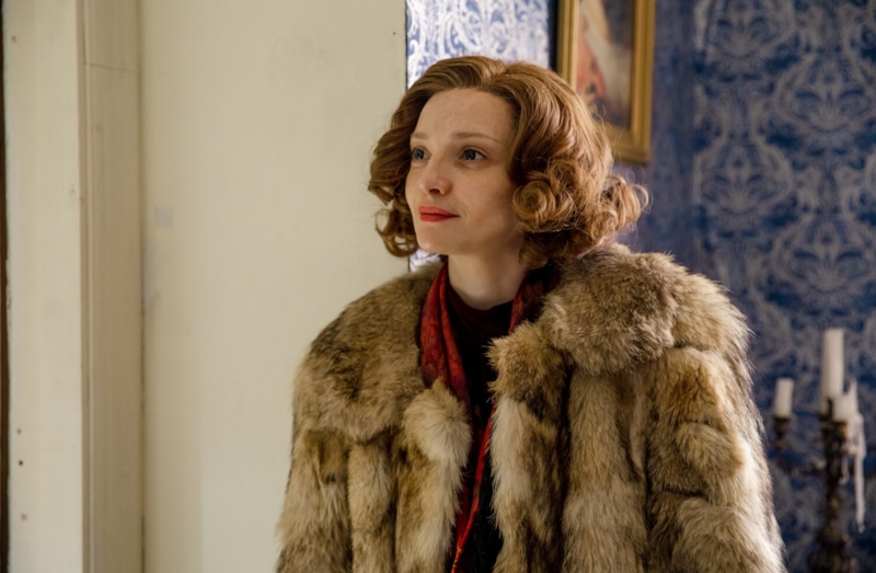 Екатерина Вилкова в роли Зинаиды в сериале «Банда "ЗИГ ЗАГ"»