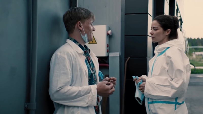 Егор (Максим Емельянов) и Анна (Марина Александрова)